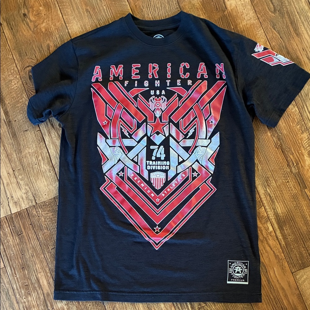 American Fighter Men's Navy and Red Graphic Tee
